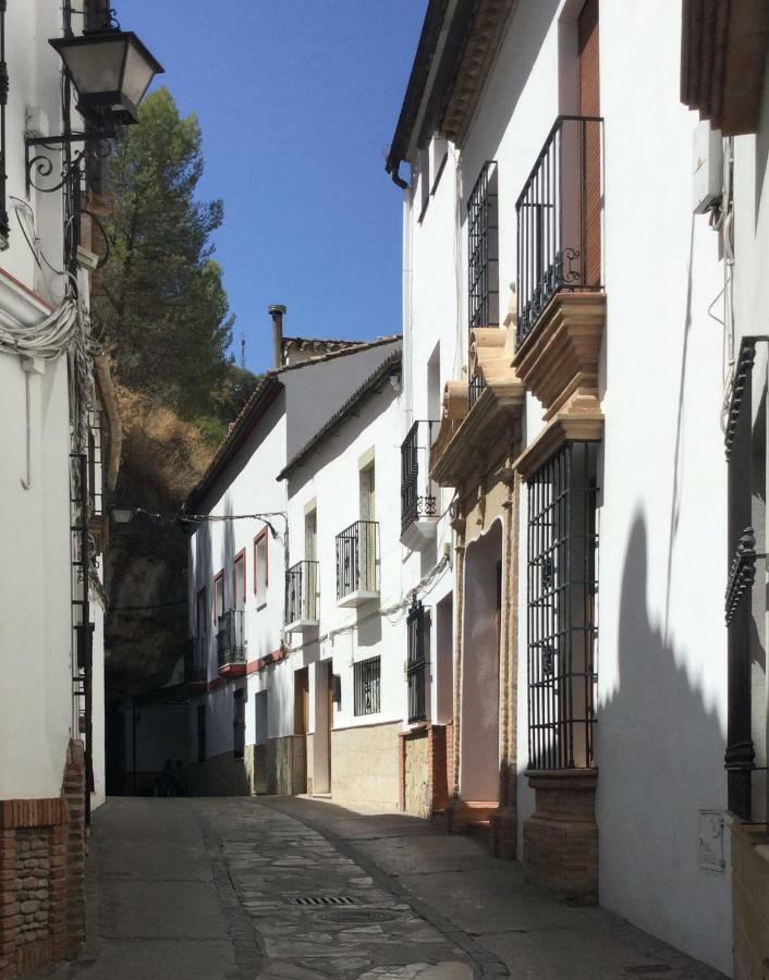 Vivienda Rural Los Tajos De Setenil Setenil De Las Bodegas Exterior photo