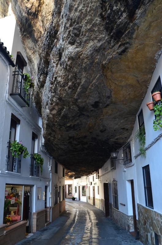 Vivienda Rural Los Tajos De Setenil Setenil De Las Bodegas Exterior photo